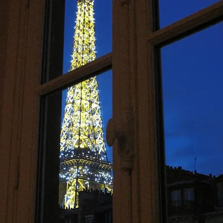 Tower Lights 公寓 *